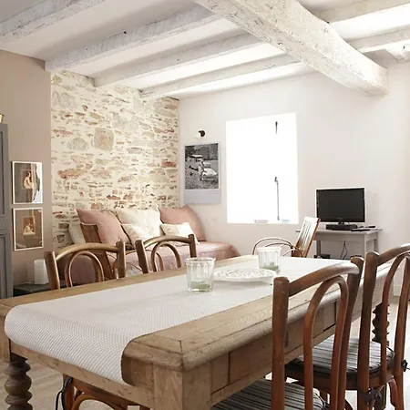 Et équipé Avec Terrasse, Proche De La à Talmont-saint-hilaire - Fr-1-426-328 Saint-Hilaire-de-Talmont
