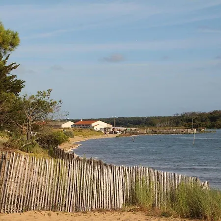Et Equipe Avec Terrasse, Proche De La A Talmont-saint-hilaire - Fr-1-426-328 度假居 *